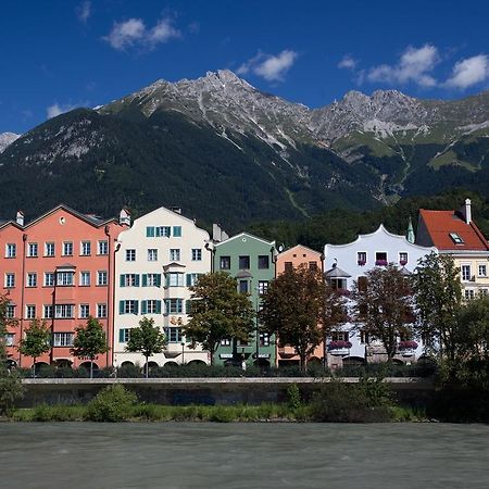 Cityhotel Schwarzer Baer Инсбрук Экстерьер фото