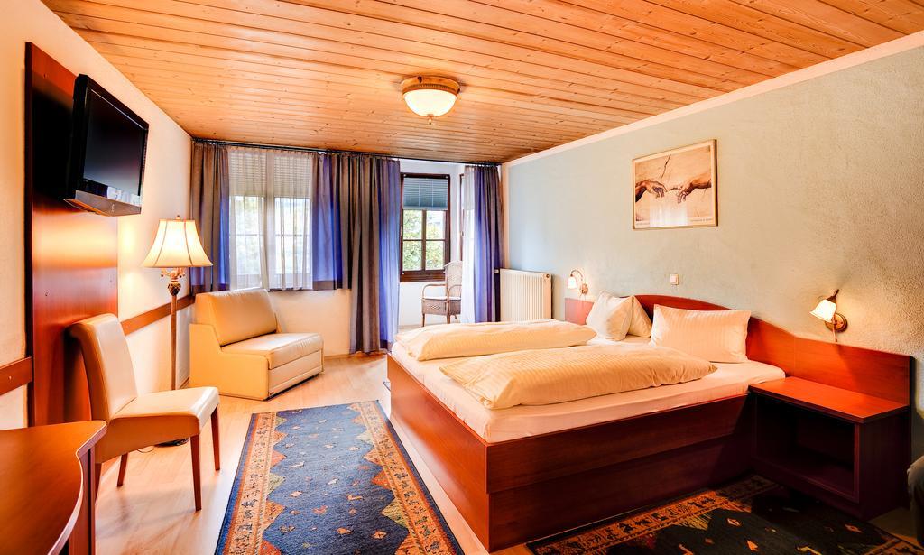 Cityhotel Schwarzer Baer Инсбрук Номер фото